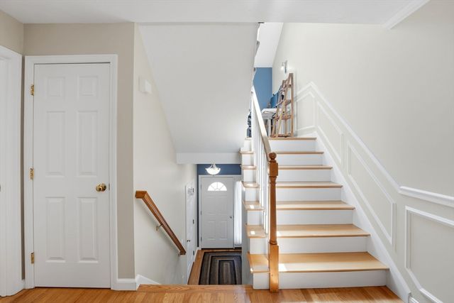 23 Azalea Ln 23, Grafton, MA 01519
