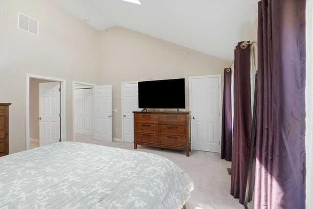 23 Azalea Ln 23, Grafton, MA 01519