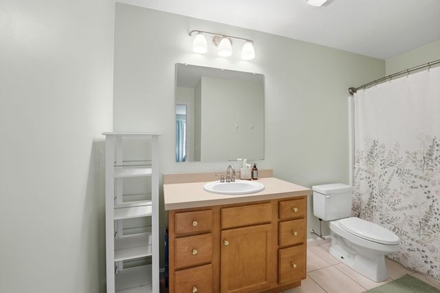 23 Azalea Ln 23, Grafton, MA 01519