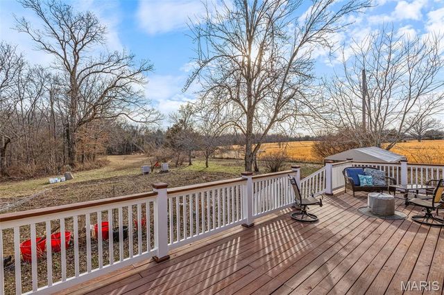 5050 Madison Road, Farmington, MO 63640