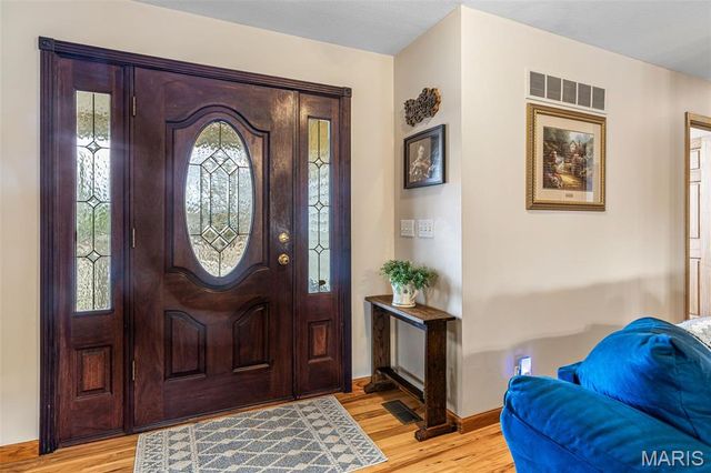 5050 Madison Road, Farmington, MO 63640