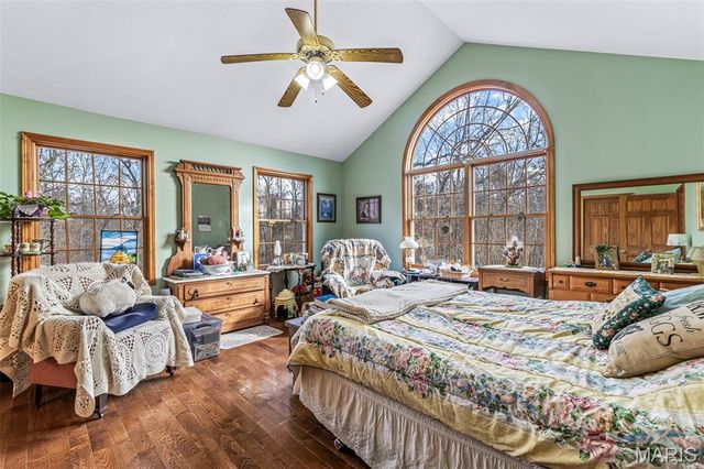 5050 Madison Road, Farmington, MO 63640