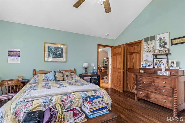 5050 Madison Road, Farmington, MO 63640