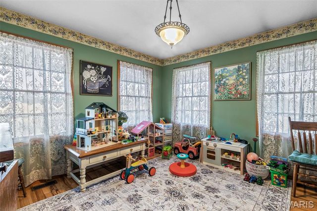 5050 Madison Road, Farmington, MO 63640