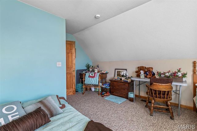 5050 Madison Road, Farmington, MO 63640