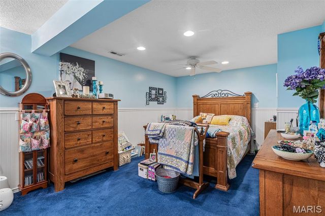 5050 Madison Road, Farmington, MO 63640