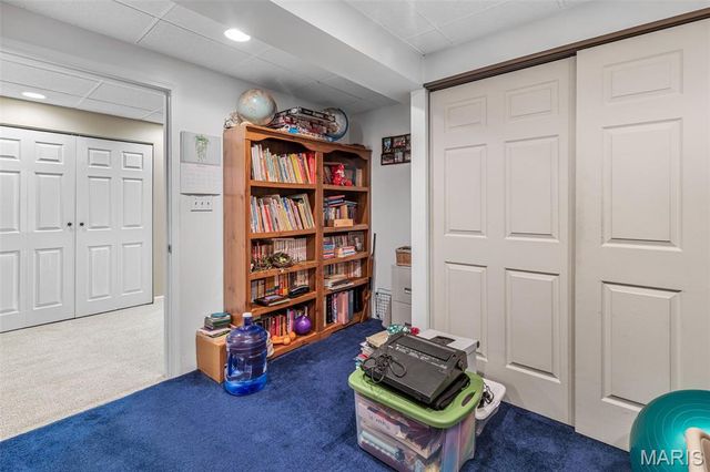 5050 Madison Road, Farmington, MO 63640