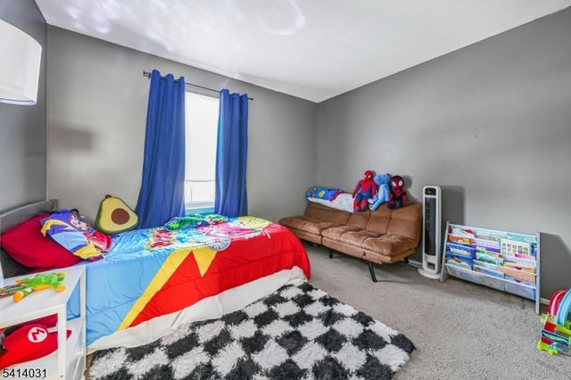 16 Woodland Trl, Sparta Twp., NJ 07871