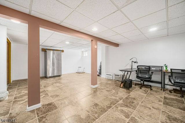 16 Woodland Trl, Sparta Twp., NJ 07871