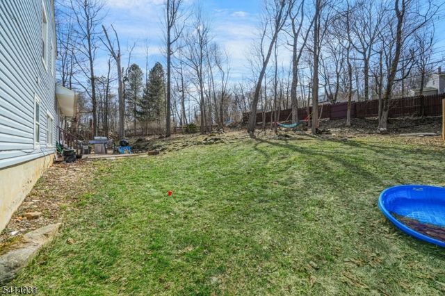 16 Woodland Trl, Sparta Twp., NJ 07871