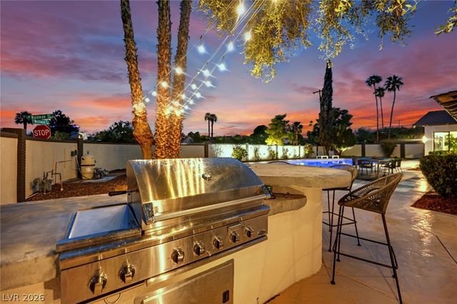 1244 Park Circle, Las Vegas, NV 89102