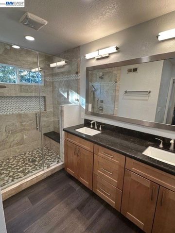 3219 Touriga Dr, Pleasanton, CA 94566