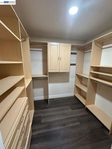 3219 Touriga Dr, Pleasanton, CA 94566