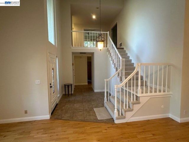 3219 Touriga Dr, Pleasanton, CA 94566