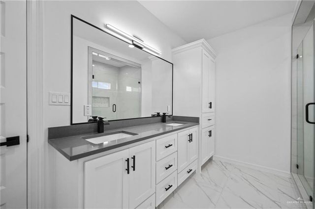 1044 Nina Avenue, Alamo, TX 78516