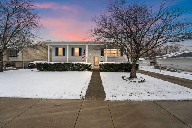 1250 N Rensselaer Court, Griffith, IN 46319