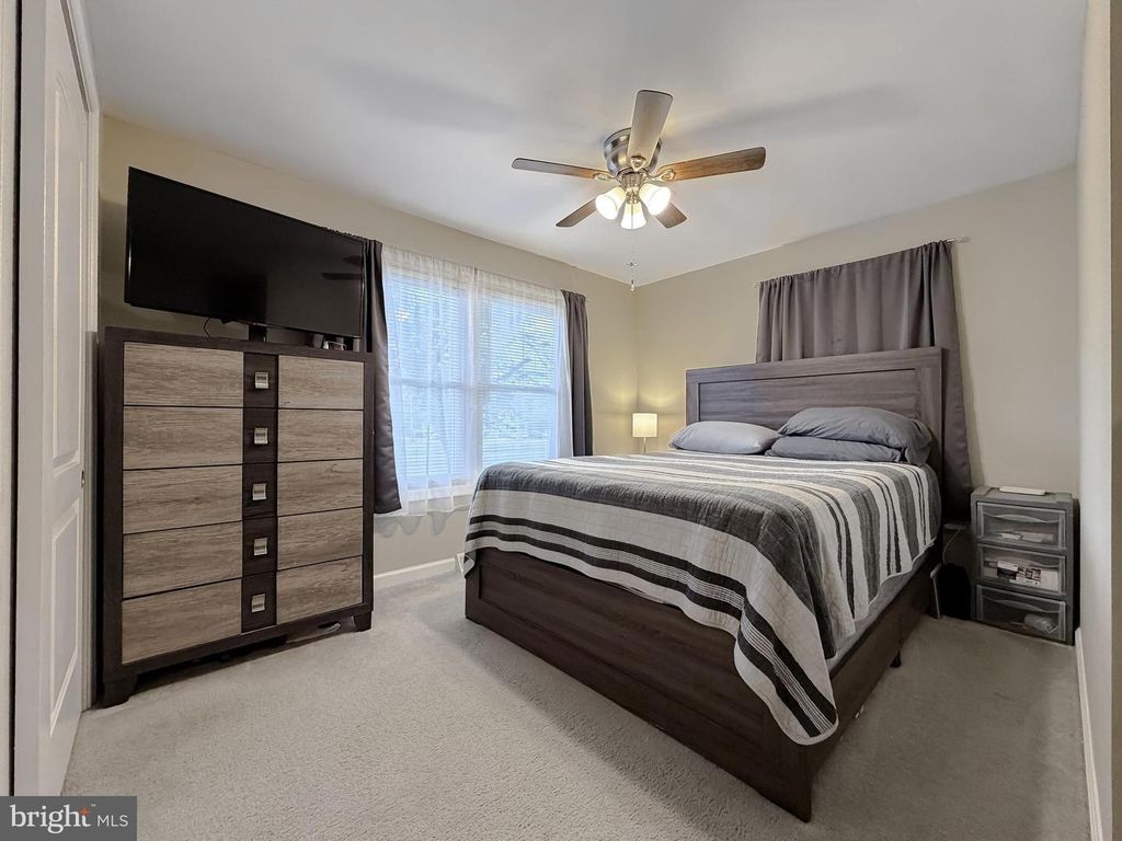 Image 37 of property listing at 25033 THREE NOTCH RD, Hollywood, MD 20636