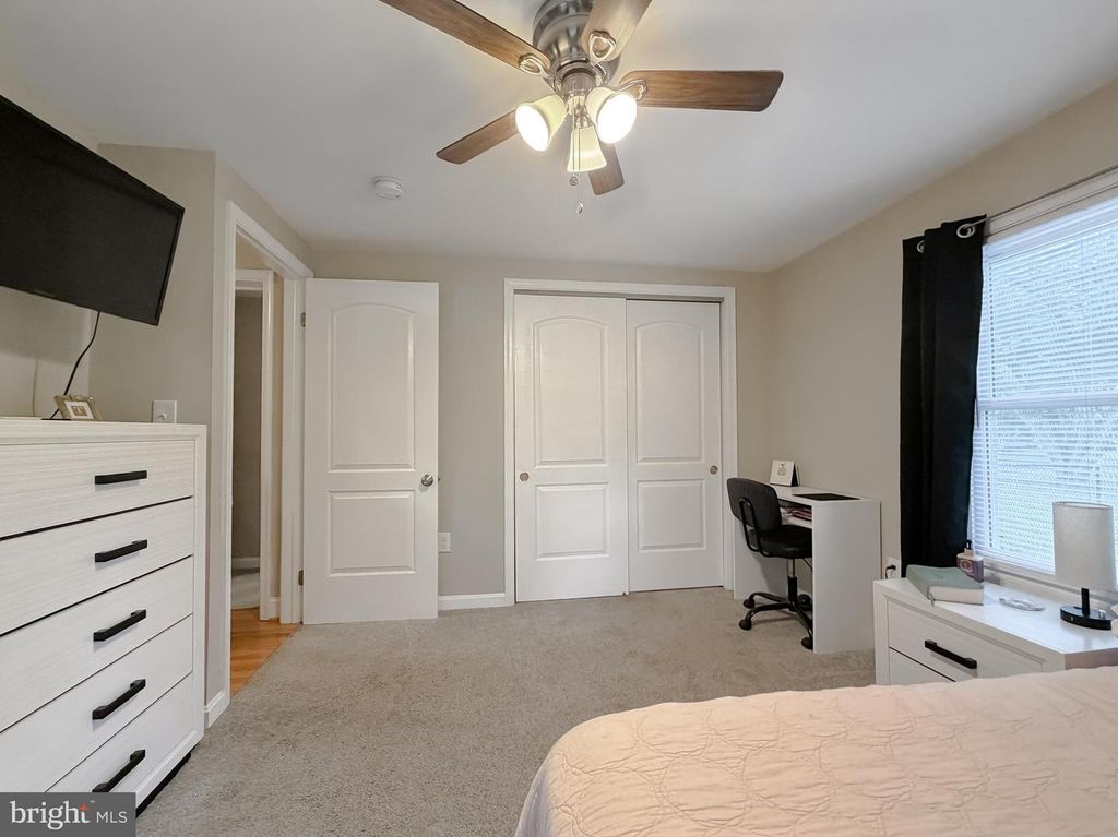 Image 41 of property listing at 25033 THREE NOTCH RD, Hollywood, MD 20636