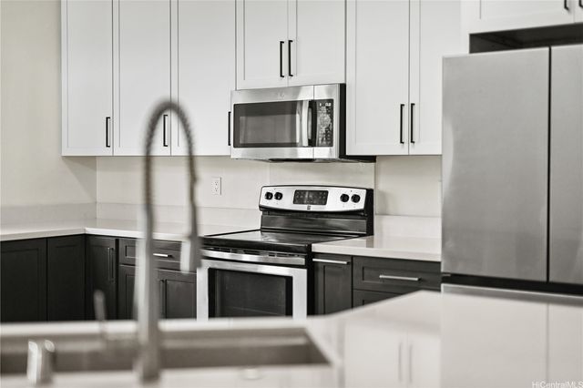 95-930 Wikao Street B304, Mililani, HI 96789