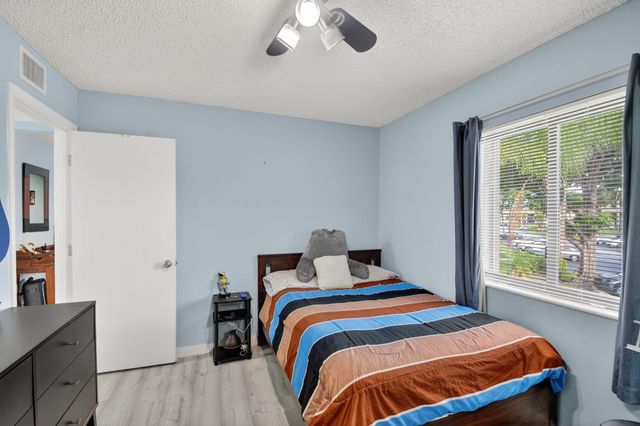 536 Shady Pine Way A2, Greenacres, FL 33415