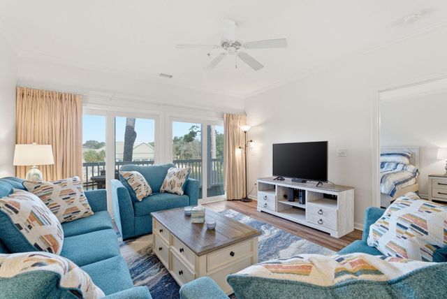 601 Hillside Dr N Apt 3425, North Myrtle Beach, SC 29582