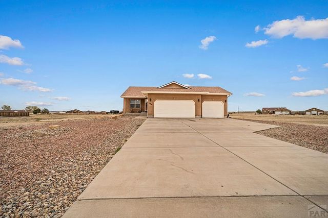 594 S Archdale Dr, Pueblo West, CO 81007