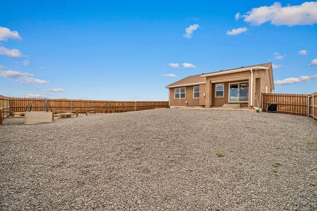 594 S Archdale Dr, Pueblo West, CO 81007