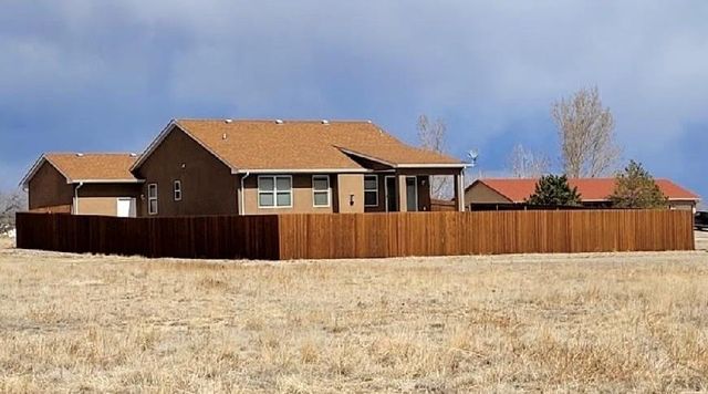 594 S Archdale Dr, Pueblo West, CO 81007