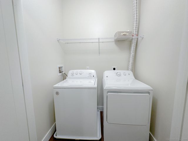 111b Morgan Street 216, Stamford, CT 06905
