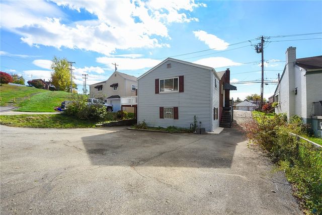 4619 Greensprings Ave, West Mifflin, PA 15122