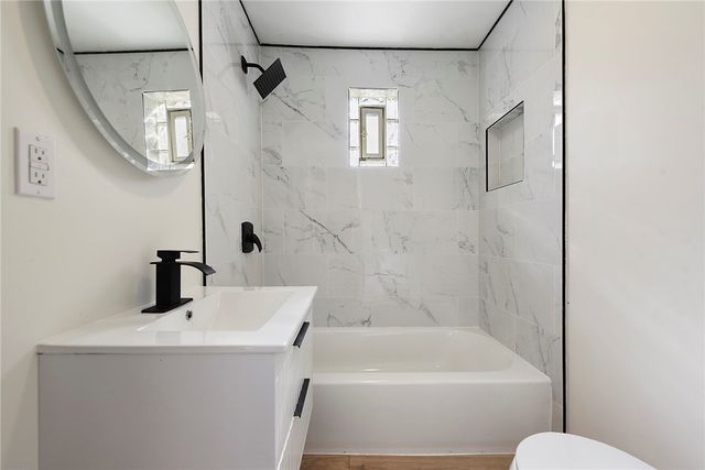 4619 Greensprings Ave, West Mifflin, PA 15122