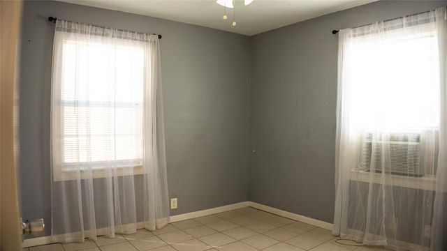 423 Exchange Street, Houston, TX 77020