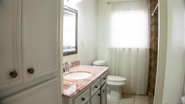 423 Exchange Street, Houston, TX 77020