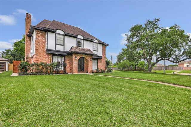 3602 Ridgeview Drive, Missouri City, TX 77459