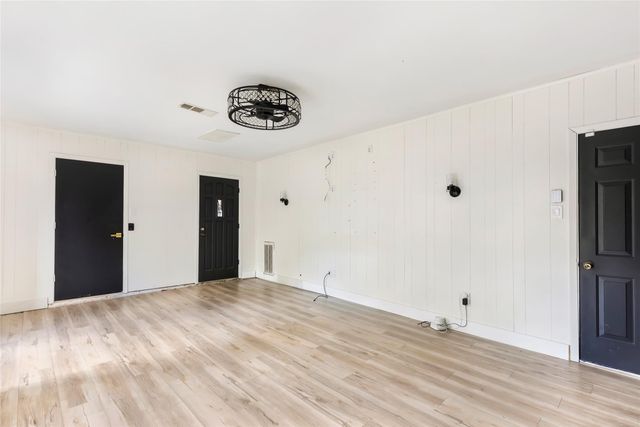 3602 Ridgeview Drive, Missouri City, TX 77459