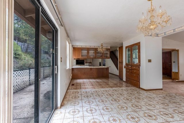 19570 Tiger Tail Rd, Grass Valley, CA 95949