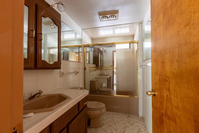 19570 Tiger Tail Rd, Grass Valley, CA 95949
