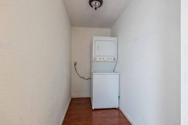 19570 Tiger Tail Rd, Grass Valley, CA 95949