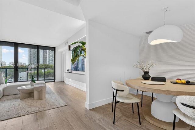121 NE 34th Street L305, Miami, FL 33137