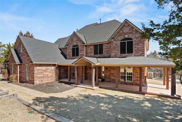 10400 Fawn Trail Road, Mustang, OK 73064