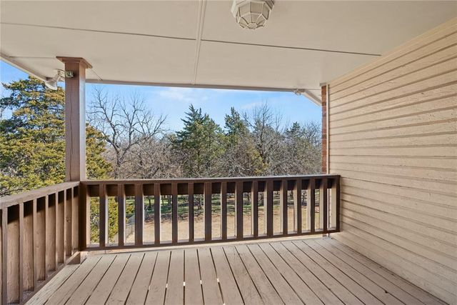 10400 Fawn Trail Road, Mustang, OK 73064