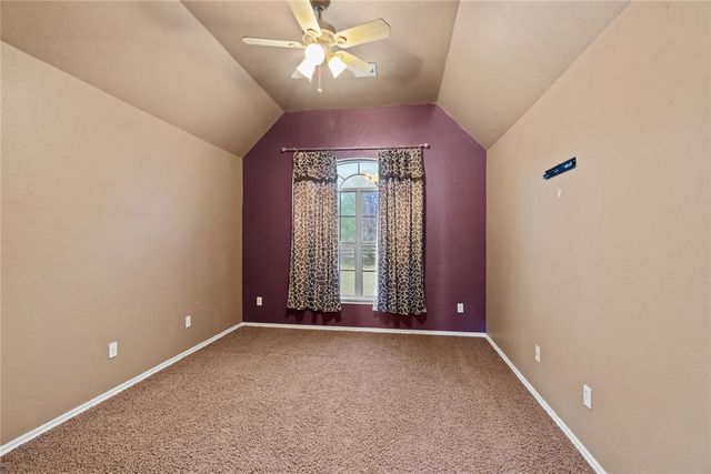 10400 Fawn Trail Road, Mustang, OK 73064