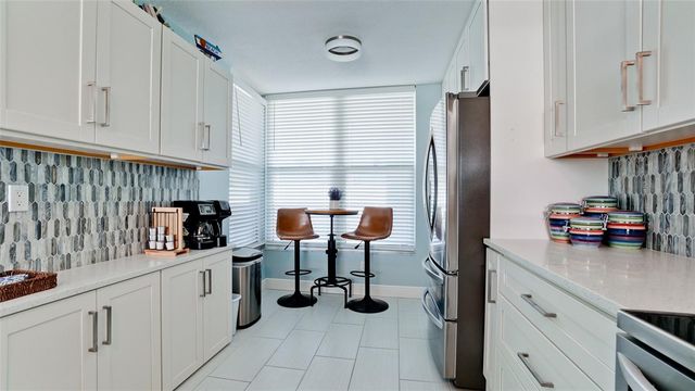 4460 FAIRWAYS BOULEVARD 102, Bradenton, FL 34209