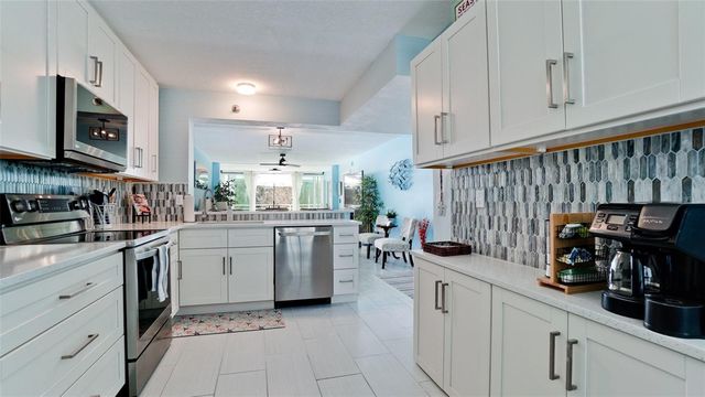 4460 FAIRWAYS BOULEVARD 102, Bradenton, FL 34209