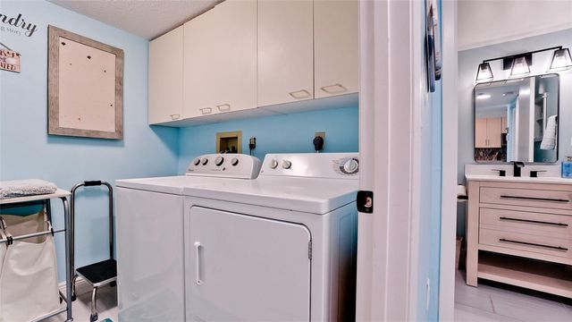 4460 FAIRWAYS BOULEVARD 102, Bradenton, FL 34209