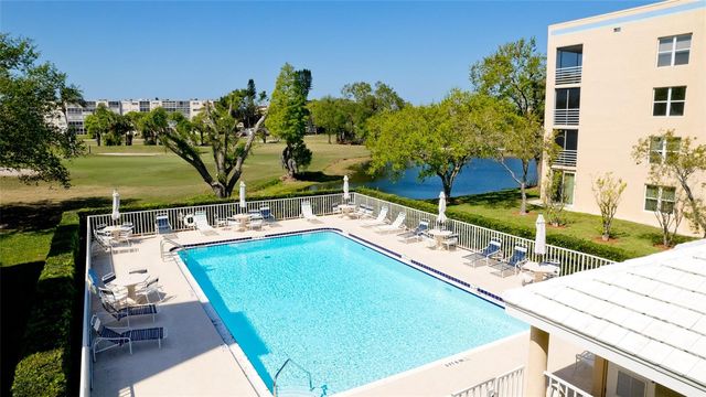 4460 FAIRWAYS BOULEVARD 102, Bradenton, FL 34209