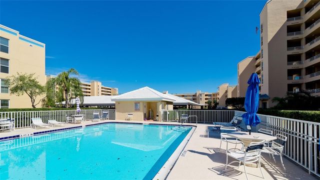 4460 FAIRWAYS BOULEVARD 102, Bradenton, FL 34209