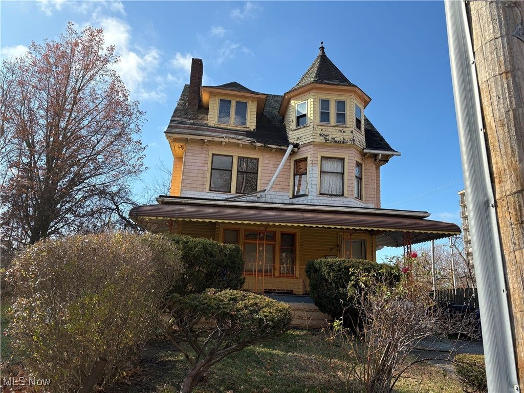 1756 E 90th Street, Cleveland, OH 44106