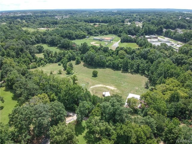 601 Martin Luther King, Northport, AL 35476