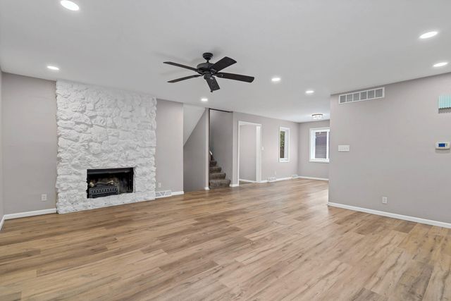 522 HUNTRIDGE DR, Columbia, MO 65201